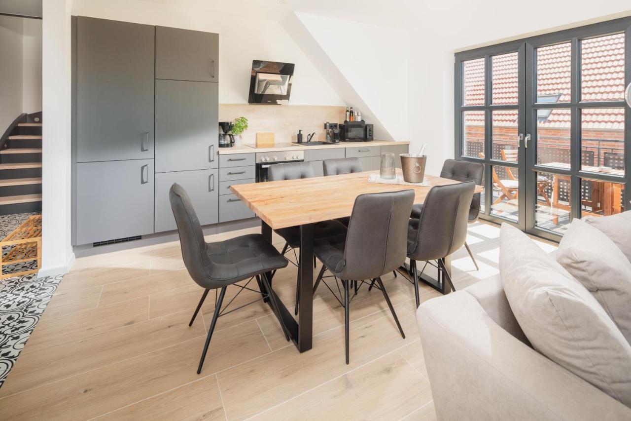 Küsten Ost Direkte Wasserlage 2 Balkone 90qm *